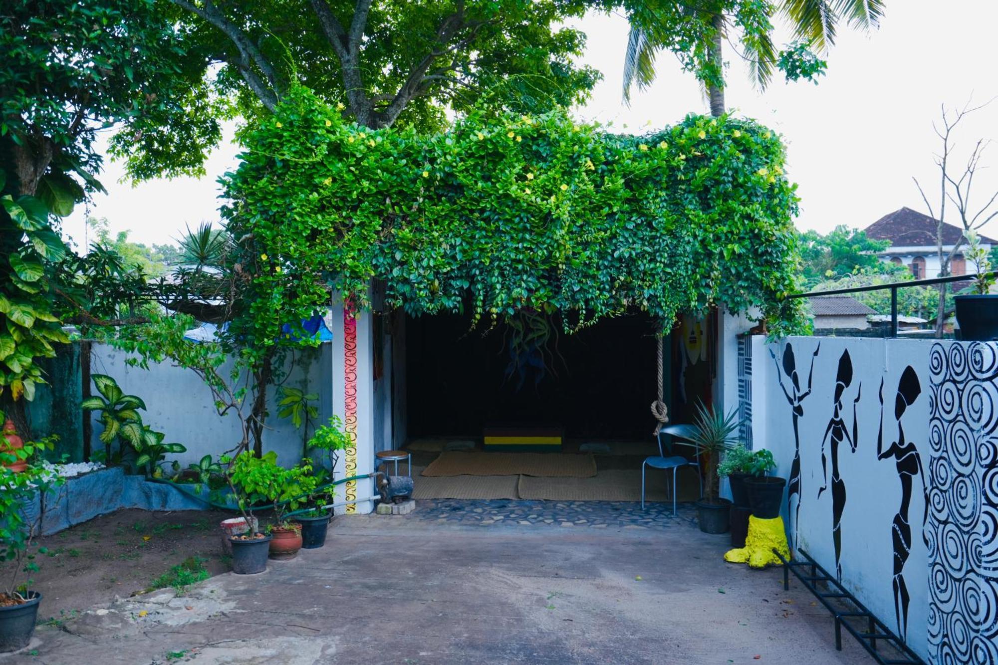Daffodils Inn Alappuzha Eksteriør bilde