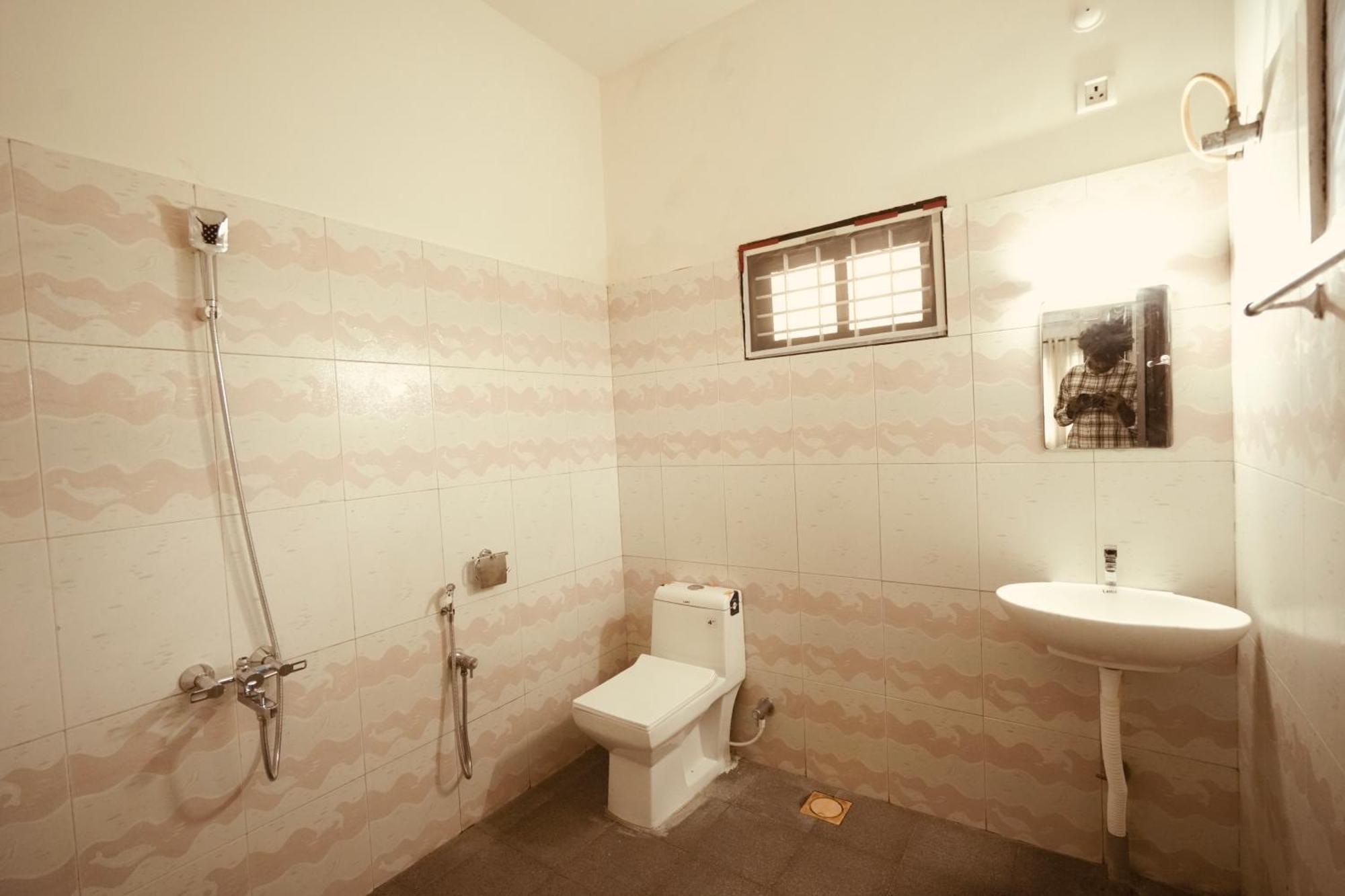 Daffodils Inn Alappuzha Eksteriør bilde